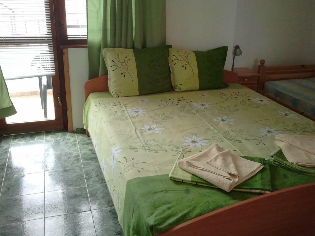 Vila Riviera Chernomorets Buitenkant foto