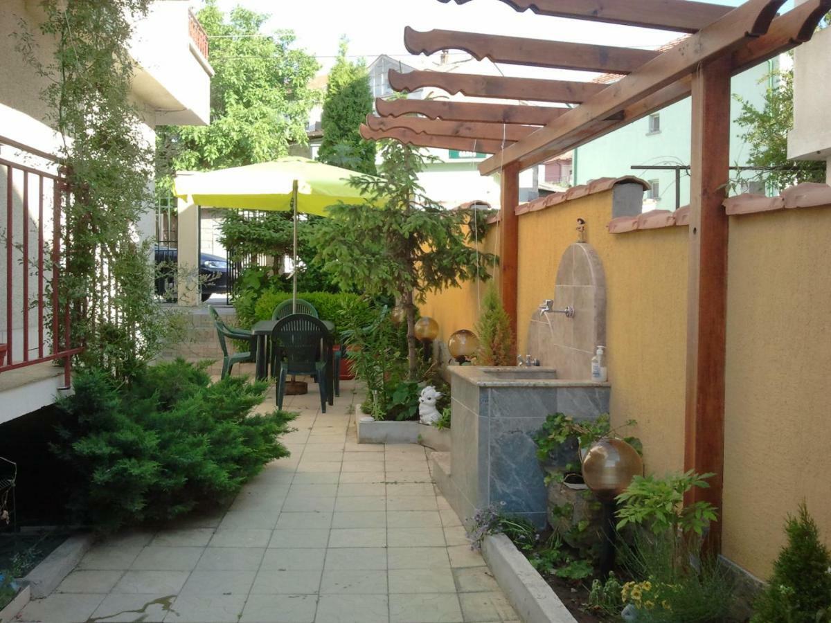 Vila Riviera Chernomorets Buitenkant foto