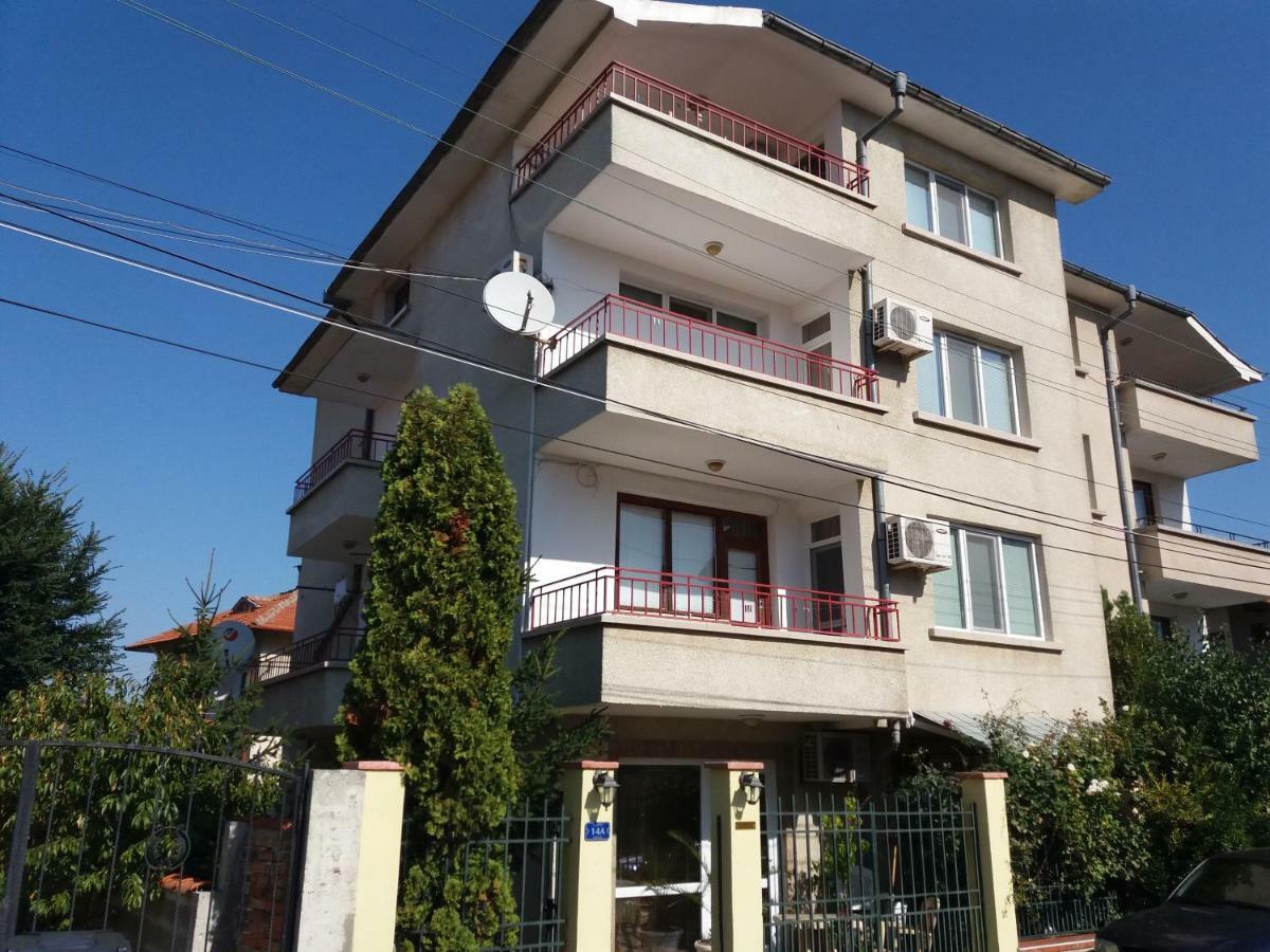 Vila Riviera Chernomorets Buitenkant foto